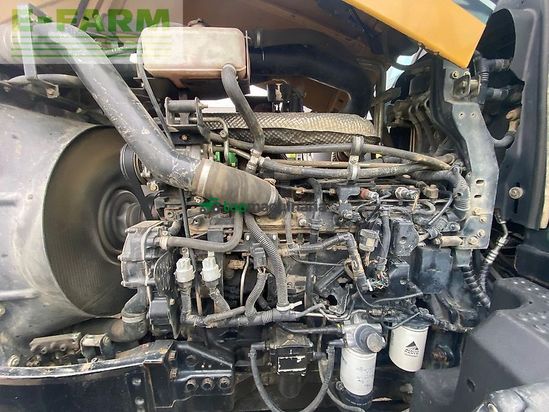Tractor agrícola - Challenger - mt 575b