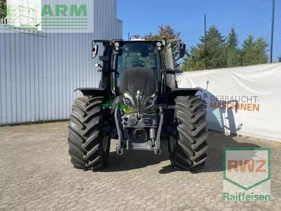 Tractor agrícola - Valtra - q305