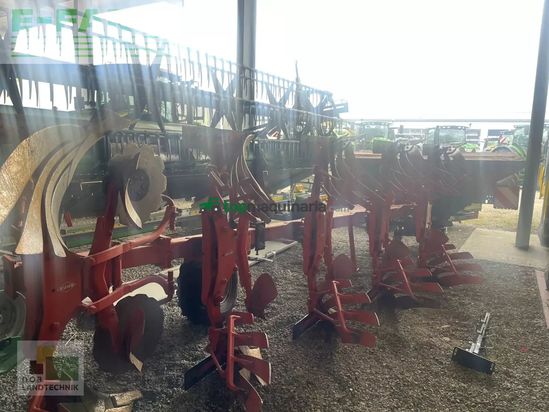 Arado - Kuhn - vari master 123