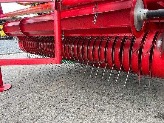 Empacadora gigant - Lely - rp 445