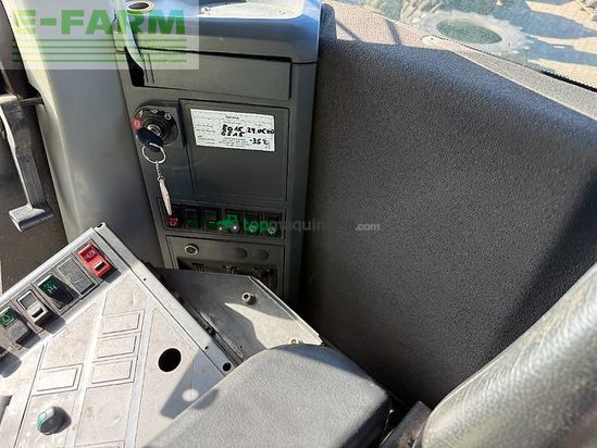 Tractor agrícola - Claas - xerion 3300 trac vc