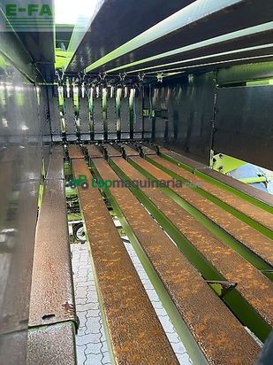 Empacadora gigant - Claas - quadrant 2200 rc