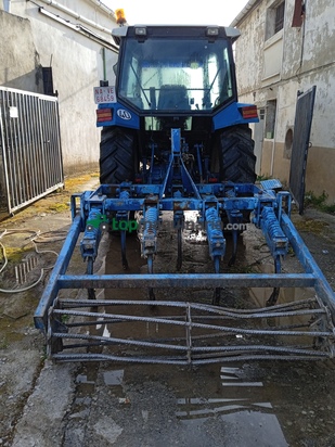 Tractor agrícola - Ford - 6640