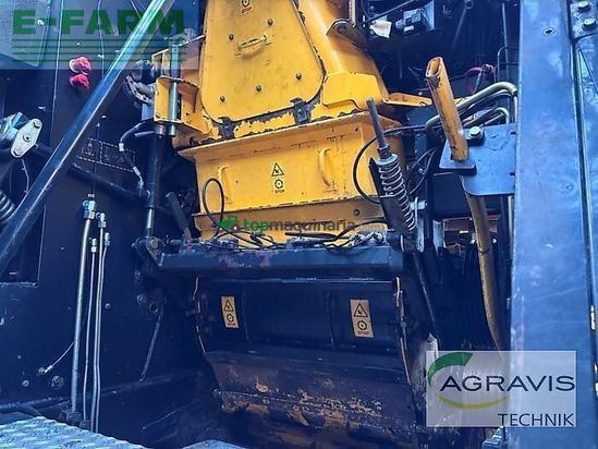 Cosechadora de Cereal - New Holland - fr 700