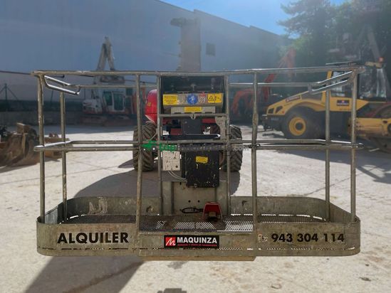 Brazo MANITOU 200ATJ