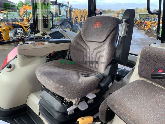 Tractor agrícola - Massey Ferguson - 6714s dyna6 tractor (st24943)