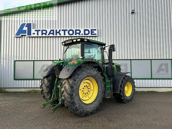 Tractor agrícola - John Deere - 6215r