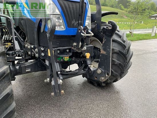 Tractor agrícola - New Holland - t 5.105