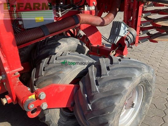 Sembradora - Kverneland - u-drill 6000 **jahresendralley**