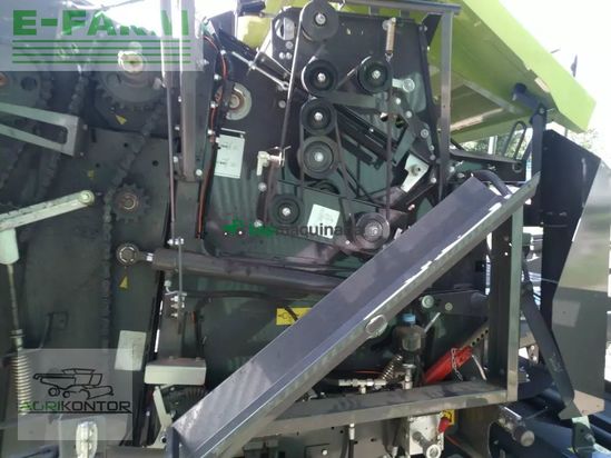 Empacadora gigant - Claas - rollant 520 rc