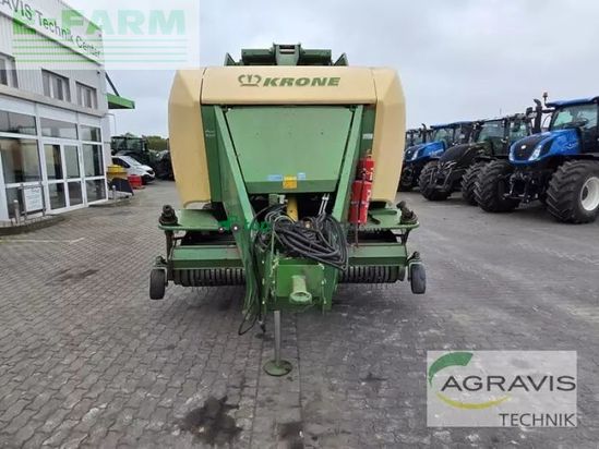 Empacadora gigant - Krone - big pack 12130 xc