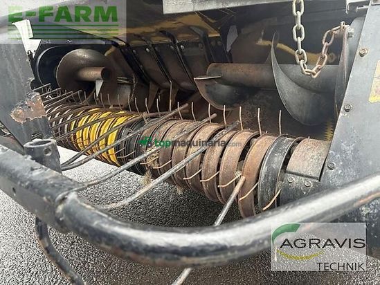 Empacadora gigant - New Holland - 4860