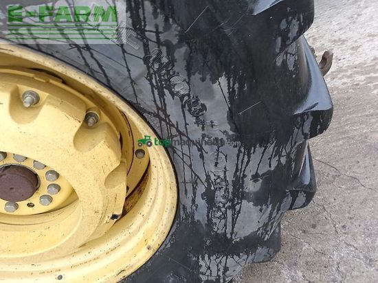 Tractor agrícola - John Deere - 8530