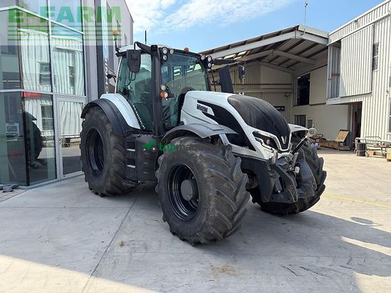 Tractor agrícola - Valtra - t235