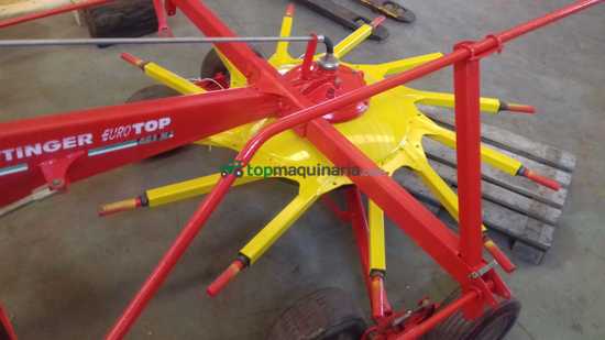 Rastrillo - Pöttinger EUROTOP 461N