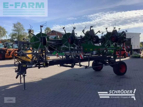 Henificador - Fendt - lotus 1250 t