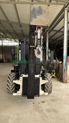 PLUMA GRÚA CURVA TIPO JIB (PGTJ)