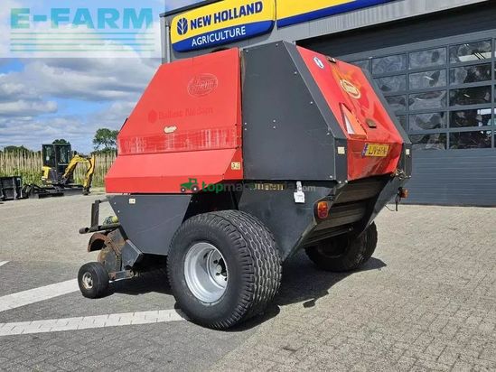 Empacadora gigant - Vicon - rf125