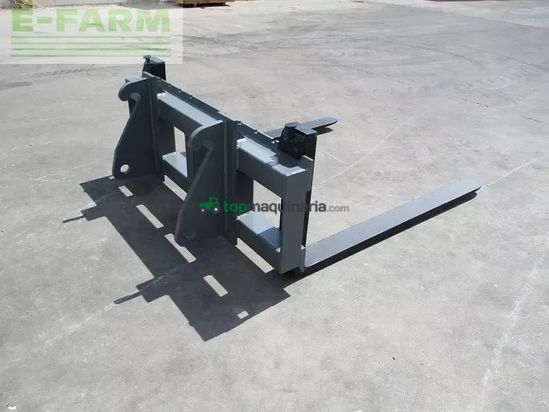 Minicargadora -  - pallegfler 2500kg med giant beslag