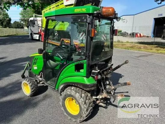 Tractor agrícola - John Deere - 1026 r