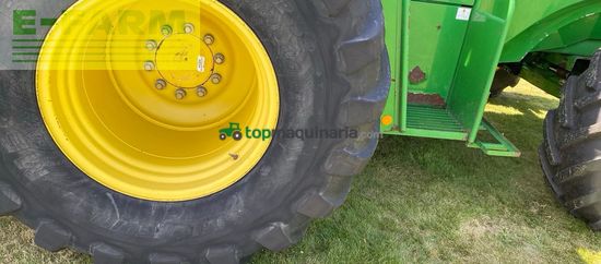 Cosechadora de Cereal - John Deere - 7700