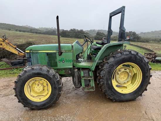 Tractor agrícola - John Deere - 6205 