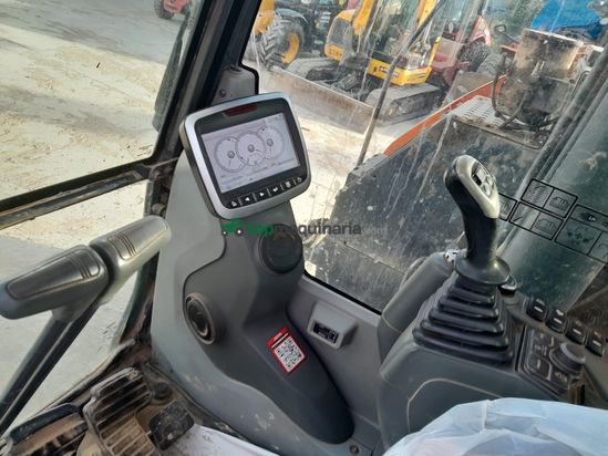 DOOSAN DX235LCR