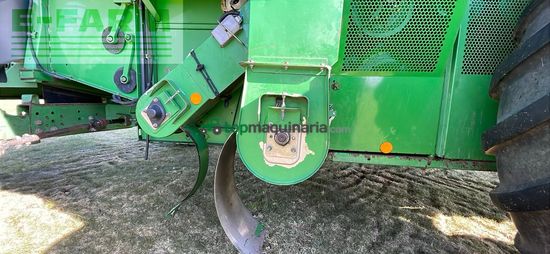 Cosechadora de Cereal - John Deere - 9880 STS