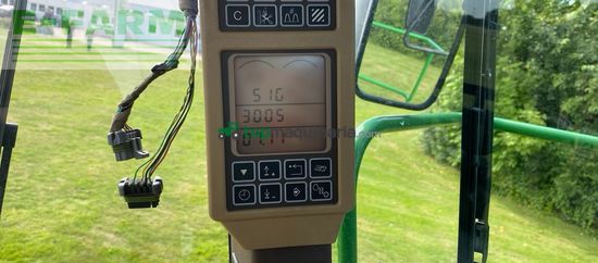 Cosechadora de Cereal - John Deere - 7700