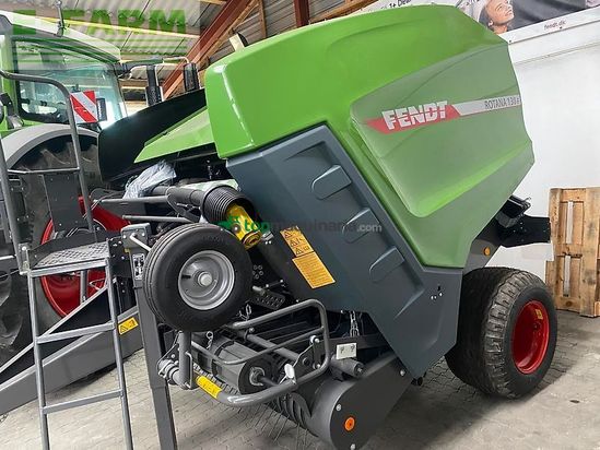 Empacadora gigant - Fendt - rotana 130f