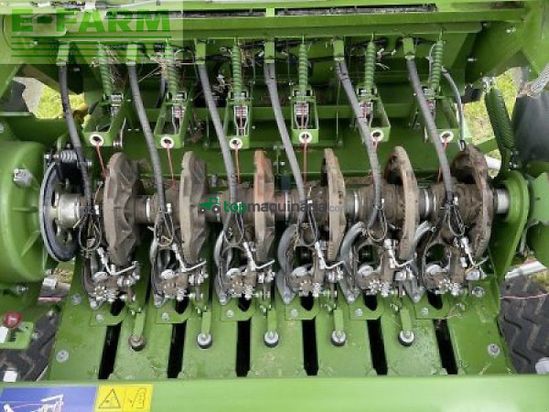 Empacadora gigant - Krone - bigpack 1270 vc