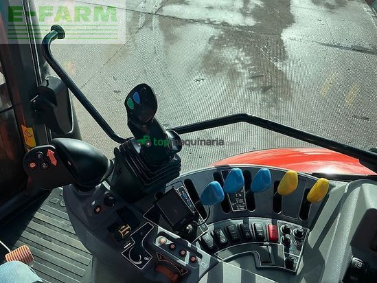 Tractor agrícola - Kubota - m7-133 tractor (st25633)