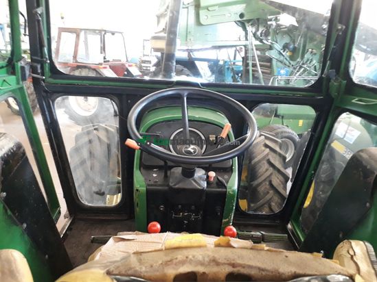 Tractor agrícola - John Deere - 3340