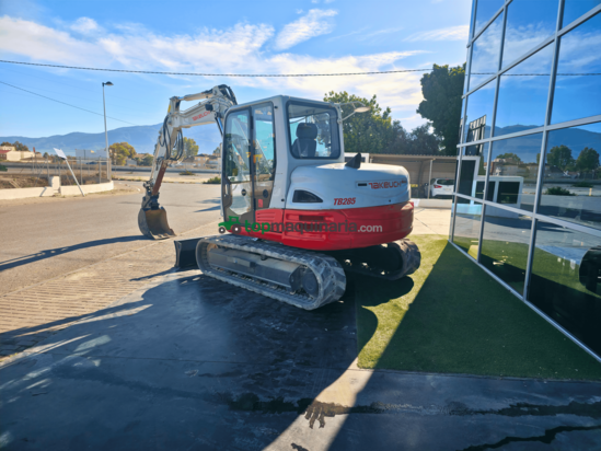 Excavadora - Takeuchi TB 285 