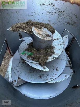 Remolqu esparcidor - BVL - v-mix 8