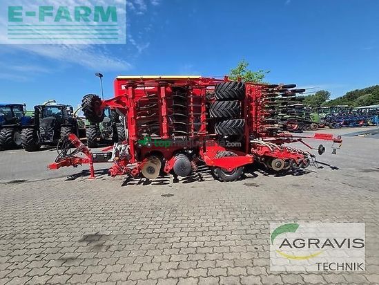 Sembradora - Pöttinger - terrasem v 6000 d