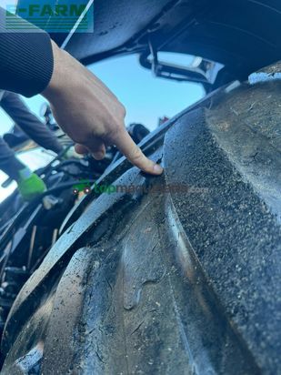 Tractor agrícola - JCB - 8330