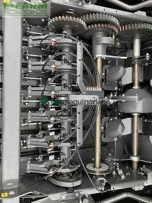 Empacadora gigant - Claas - quadrant 5300 evolution fc tandem