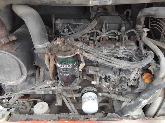 Miniexcavadora TAKEUCHI TB250