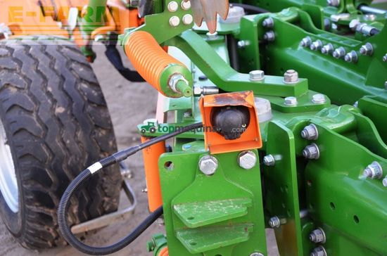 Arado - Amazone - teres 300 v 5+0 100