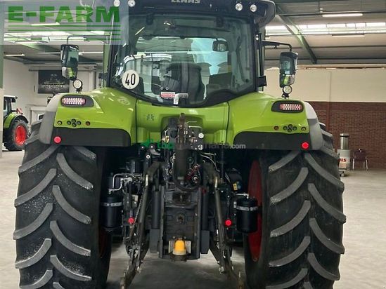 Tractor agrícola - Claas - arion 550 st4