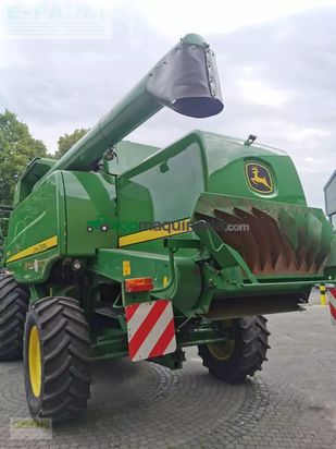 Cosechadora de Cereal - John Deere - t560