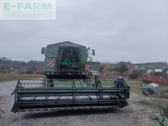 Cosechadora de Cereal - John Deere - 2256