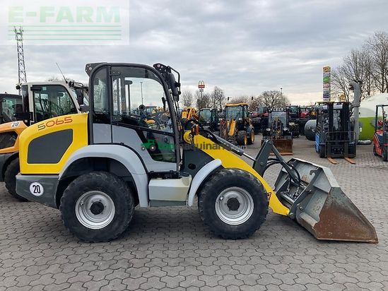 Minicargadora - kramer - 5065