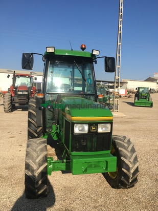 Tractor agrícola - John Deere - 5500N