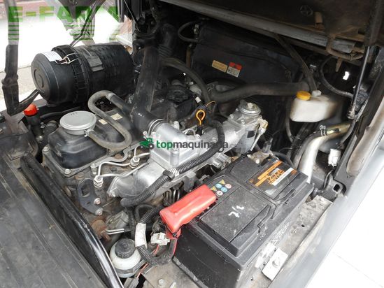 Elevadora - Nissan - y1d2a25q triplex 4,5m + ss + zv + kabine