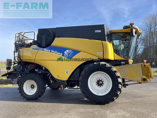 Cosechadora de Cereal - New Holland - cr 9080, 2150 trommelstunden