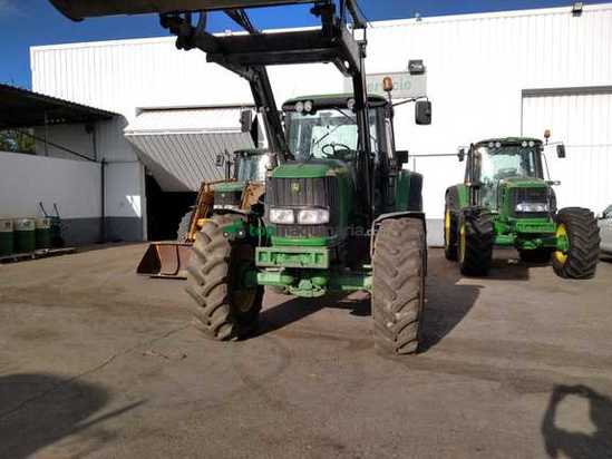 Tractor agrícola - John Deere - 6820 con pala
