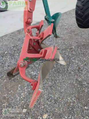 Arado - Kverneland - ls100 5schar streifenkörper