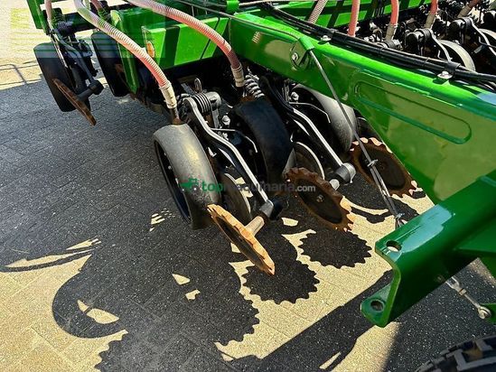 Sembradora - John Deere - 750a direktsaat